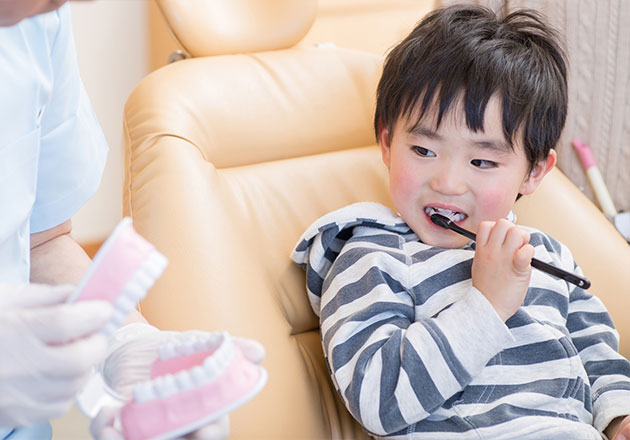 まずは「むし歯にならないこと」に取り組んでいきます